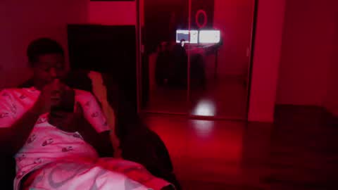 Money online show from 10/16/25, 09:32