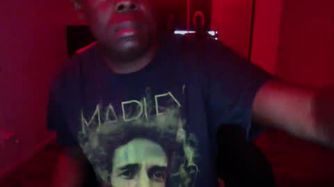 Money online show from 10/18/25, 09:21