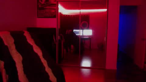 Money online show from 11/28/25, 12:08