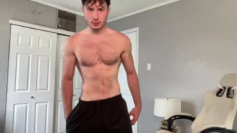 Snapshot of officialtommycash chatting on 06/24/26, 05:01 Tommy Cash online show from 06/24/26, 05:01
