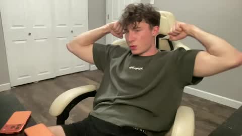 Snapshot of officialtommycash chatting on 07/19/26, 04:05 Tommy Cash online show from 07/19/26, 04:05