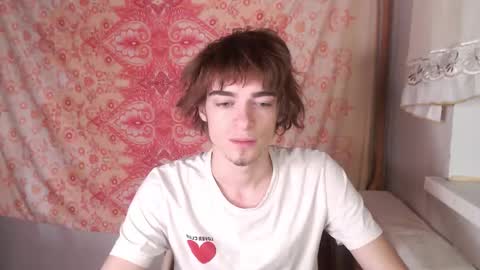 Felix online show from 10/31/25, 04:57