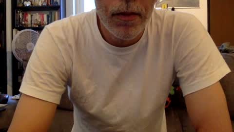 Snapshot of oggs48 chatting on 07/11/26, 11:02 oggs48 online show from 07/11/26, 11:02