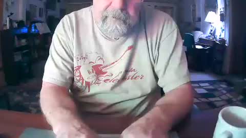 Maximus No Mo online show from 12/17/25, 12:22