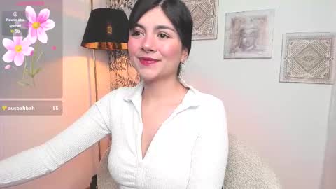  Holly  online show from 10/04/25, 02:31