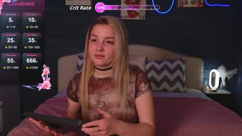 Snapshot of oh_my_julia chatting on 11/08/25, 06:29 oh_my_julia online show from 11/08/25, 06:29