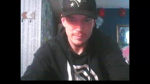 who dares  toss me some  tips lets have fun online show from 01/13/25, 07:10