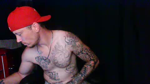 who dares  toss me some  tips lets have fun online show from 06/01/26, 06:04