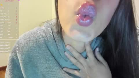 ohanna_ online show from 01/27/25, 11:43