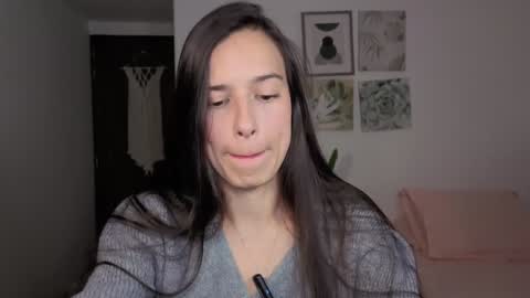 ohanna_ online show from 03/03/26, 11:43