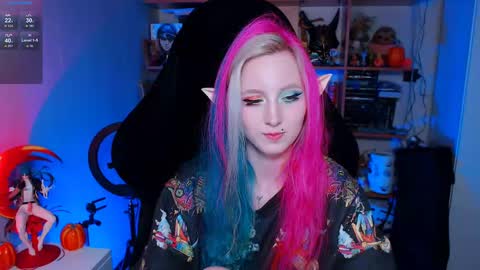 Snapshot of ohclementinee chatting on 12/05/24, 10:33 Clementine Clem online show from 12/05/24, 10:33