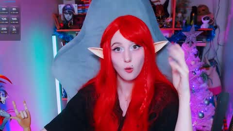 Snapshot of ohclementinee chatting on 01/13/25, 12:45 Clementine Clem online show from 01/13/25, 12:45