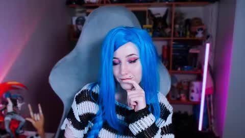 Snapshot of ohclementinee chatting on 03/06/25, 08:52 Clementine Clem online show from 03/06/25, 08:52