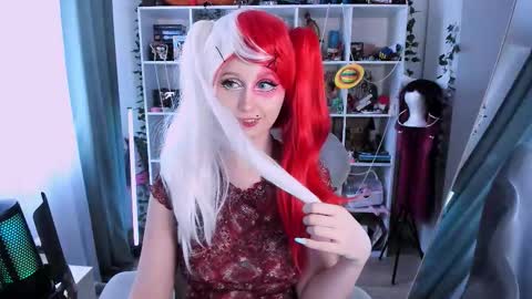 Snapshot of ohclementinee chatting on 02/09/26, 10:30 Clementine Clem online show from 02/09/26, 10:30