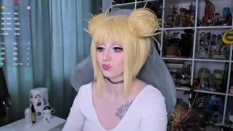 Clementine  Clem  online show from 04/03/26, 09:40