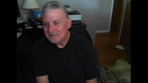 Snapshot of ohfukitsbob chatting on 10/03/25, 05:21 ohfukitsbob online show from 10/03/25, 05:21