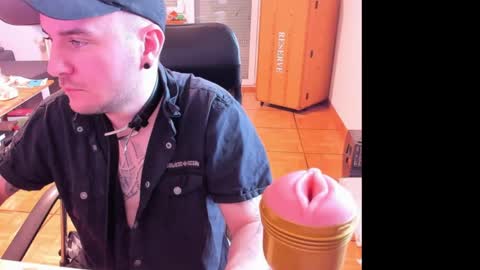 Chris online show from 06/06/26, 09:36