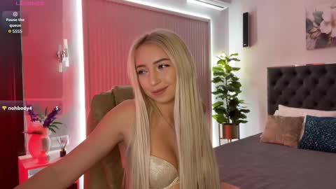 Emma online show from 09/14/25, 01:05