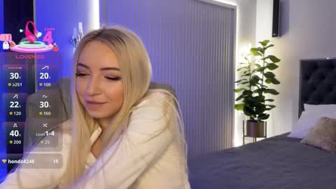 Emma online show from 11/09/25, 01:26