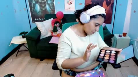 ohmysqueak online show from 05/11/26, 02:45