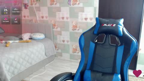 Eve every day Moscow time from 8 am to 16 pm online show from 04/22/26, 06:05