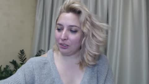 Snapshot of ohsweetiren chatting on 12/12/24, 09:19 Iren online show from 12/12/24, 09:19