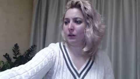 Snapshot of ohsweetiren chatting on 01/30/25, 07:18 Iren online show from 01/30/25, 07:18