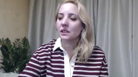 Mari online show from 03/27/26, 04:18