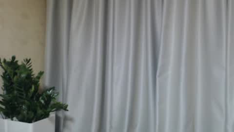 Snapshot of ohsweetmari chatting on 05/02/26, 04:45 Mari online show from 05/02/26, 04:45