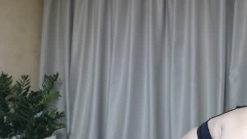 Snapshot of ohsweetmari chatting on 06/23/26, 04:49 Mari online show from 06/23/26, 04:49