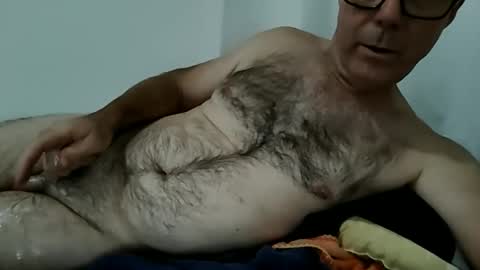 oiledcouple1 online show from 04/13/26, 12:10