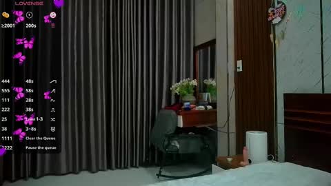 Taiyu Yoshiwara online show from 02/17/25, 02:26