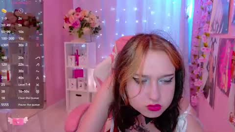 Karolina online show from 07/04/26, 12:11
