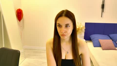 Snapshot of ola_queen chatting on 04/07/26, 05:24 Ola queen online show from 04/07/26, 05:24