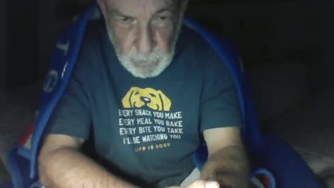 Snapshot of old_bald63 chatting on 06/12/26, 08:35 old_bald63 online show from 06/12/26, 08:35