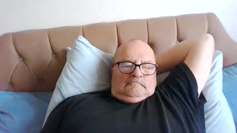 old_fkr online show from 01/15/25, 09:13