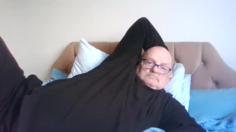 old_fkr online show from 01/17/25, 12:42