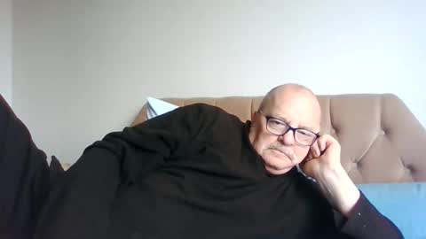 old_fkr online show from 01/20/25, 10:40