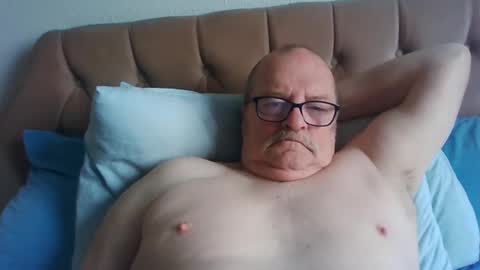 old_fkr online show from 02/18/25, 10:05