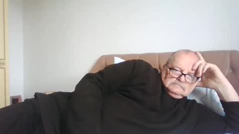 old_fkrr_ online show from 11/17/25, 10:54