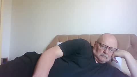 old_fkrr_ online show from 05/26/26, 08:21