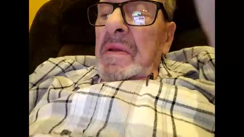 oldaddy2 online show from 10/29/25, 04:37