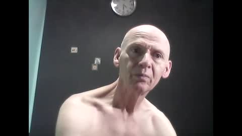 oldbuthorny62 online show from 03/09/25, 11:36