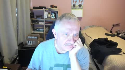 older_guy1 online show from 05/08/26, 04:45