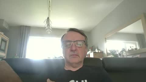 oldtimer160162493 online show from 05/18/26, 01:39