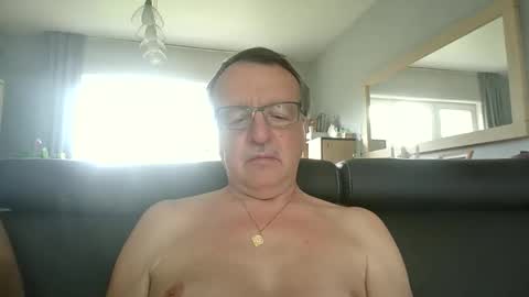 oldtimer160162493 online show from 06/02/26, 01:57