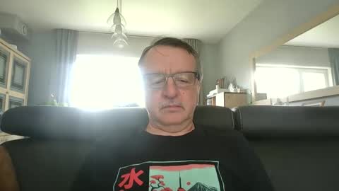 oldtimer160162493 online show from 06/07/26, 01:15
