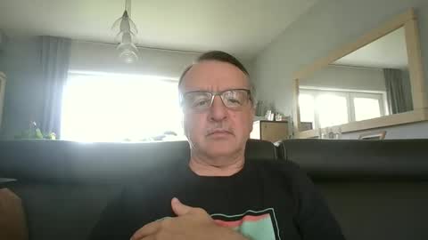 oldtimer160162493 online show from 06/08/26, 12:38