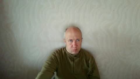 Snapshot of oleg365 chatting on 04/28/26, 04:28 figaro online show from 04/28/26, 04:28