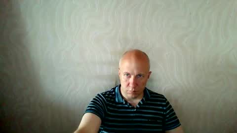 Snapshot of oleg365 chatting on 06/08/26, 03:51 figaro online show from 06/08/26, 03:51